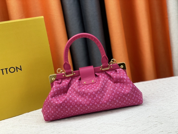 ルイヴィトンバッグ内部構造